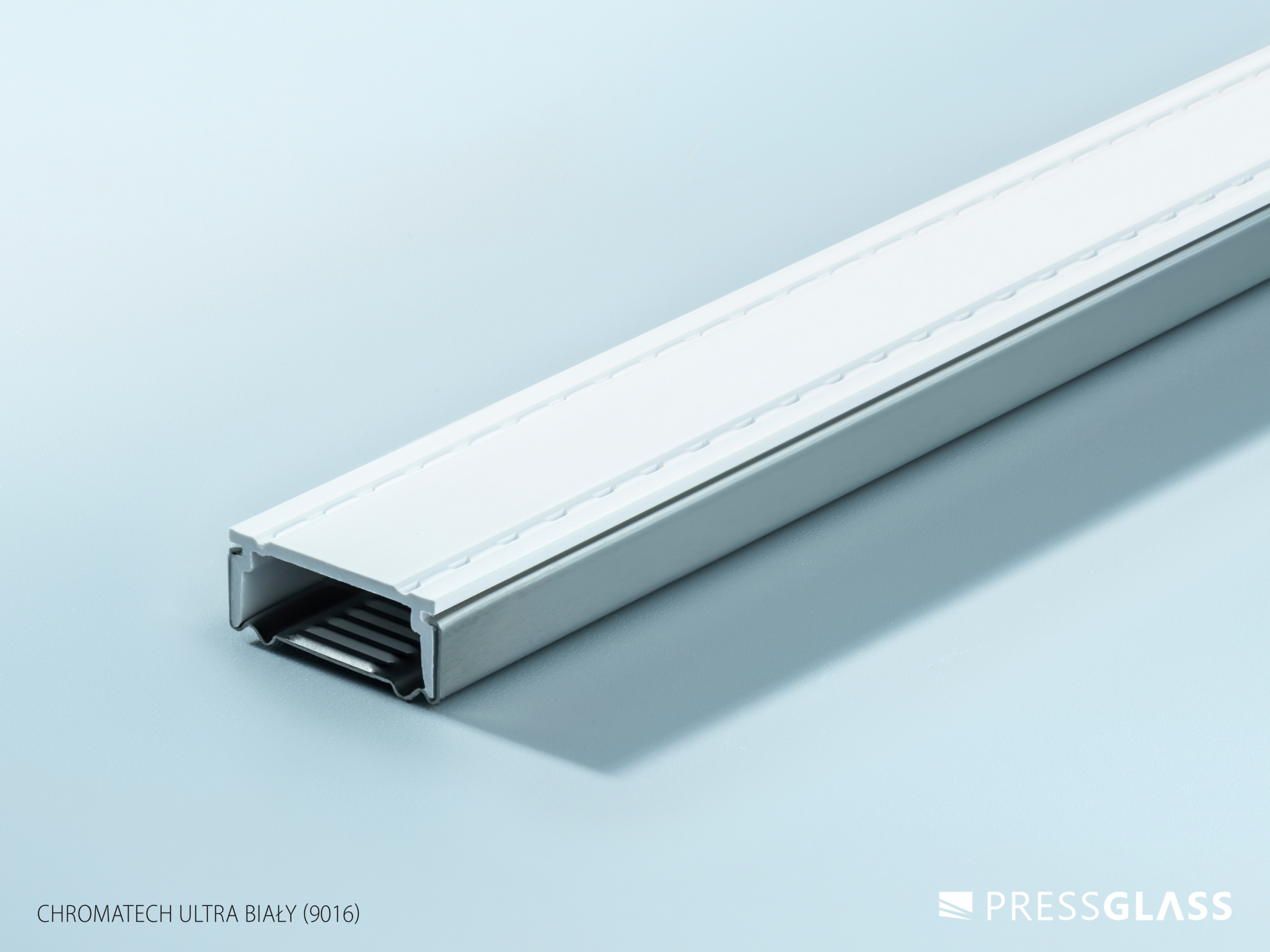 Glazed units with warm edge